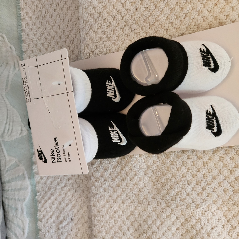 Nike booties